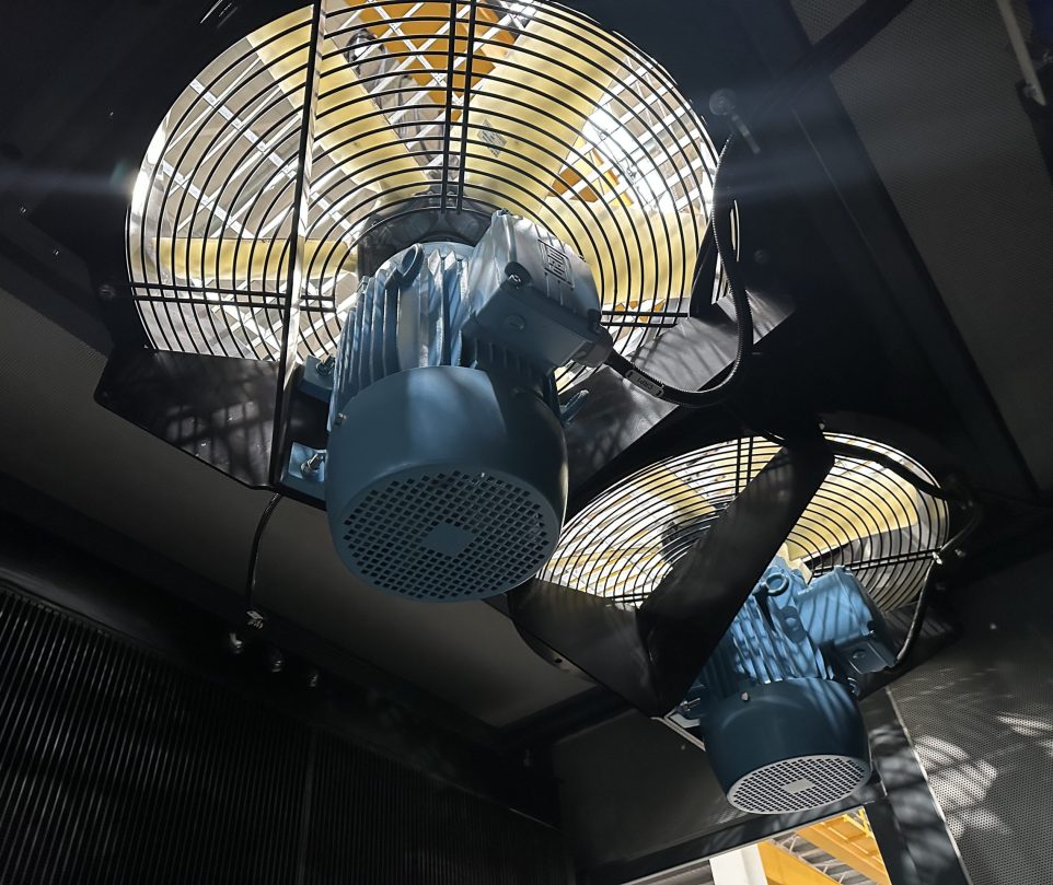 The unit box is equipped with a powerful driving fan to ventilate the box to achieve gas supply and cooling